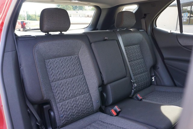 2024 Chevrolet Equinox LT FWD image 25