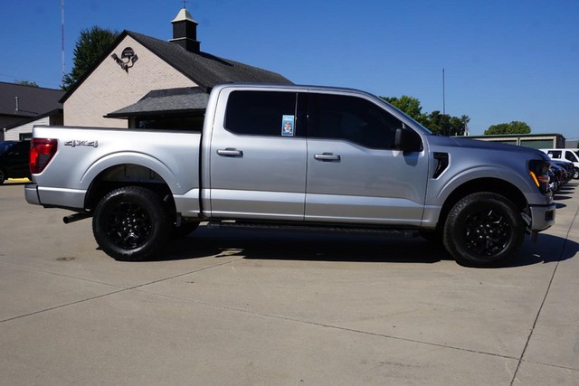 2024 Ford F-150 XLT SuperCrew 4WD image 02