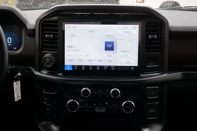 2024 Ford F-150 XLT SuperCrew 4WD image 35