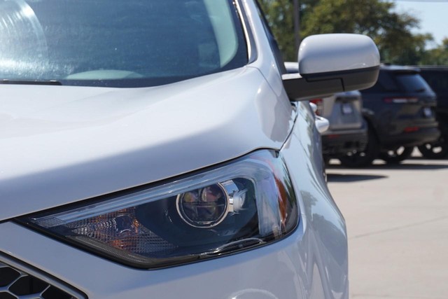 2024 Ford Edge SEL photo 9