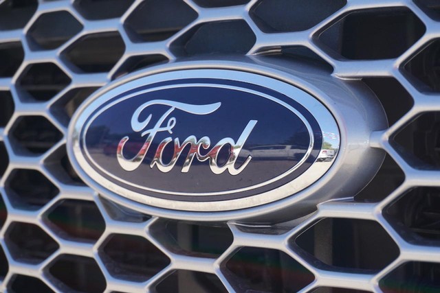 2024 Ford Edge SEL photo 10