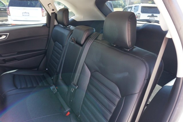 2024 Ford Edge SEL photo 21