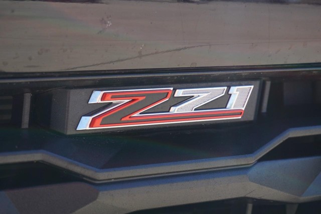2023 Chevrolet Colorado Crew Cab Z71 4WD image 11