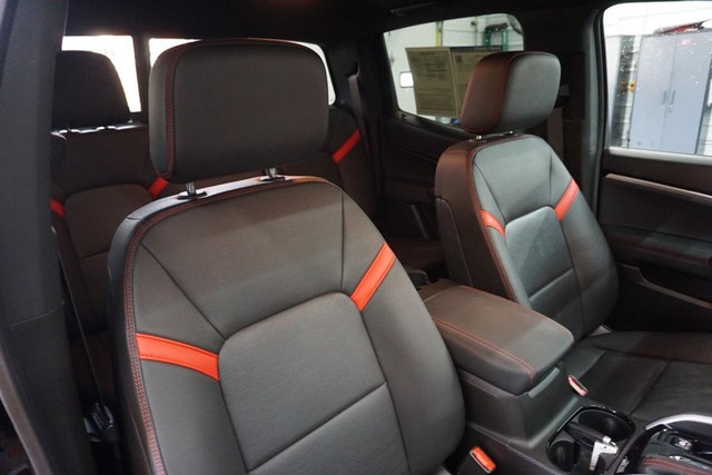 2023 Chevrolet Colorado Z71 photo 31