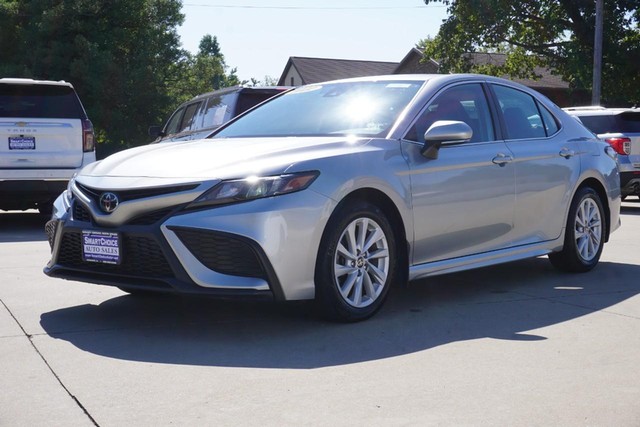 2022 Toyota Camry SE image 07