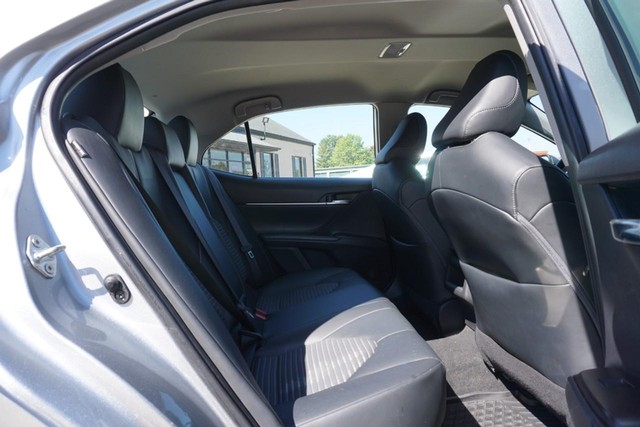 2022 Toyota Camry SE image 24