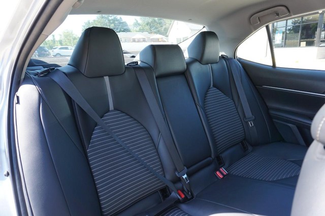 2022 Toyota Camry SE image 25