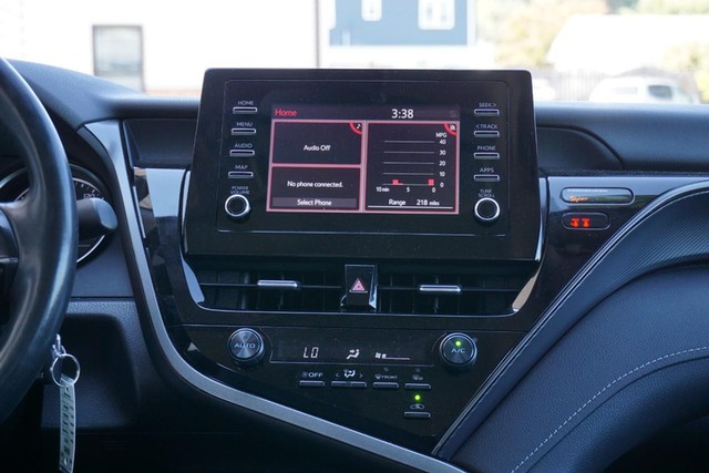 2022 Toyota Camry SE image 30