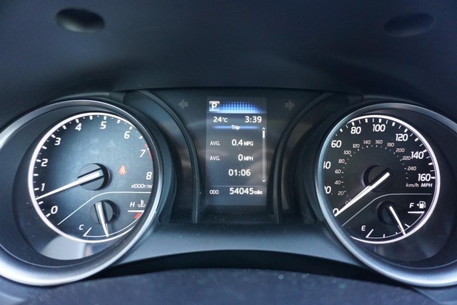 2022 Toyota Camry SE image 34