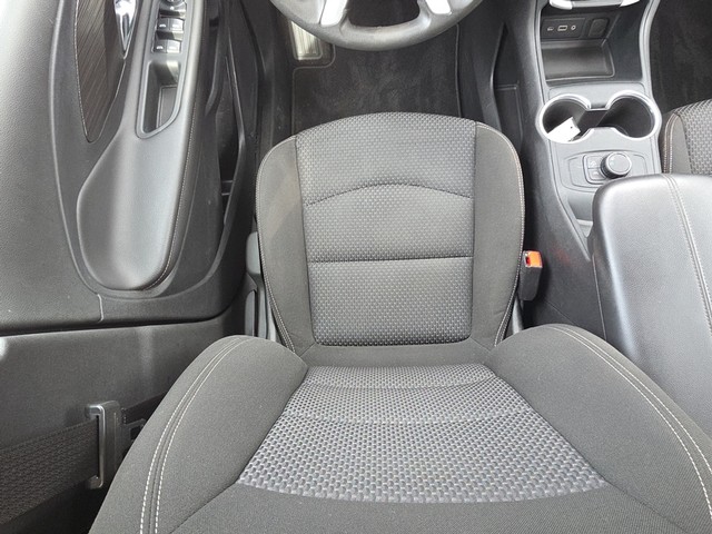2022 GMC Terrain SLE FWD image 26
