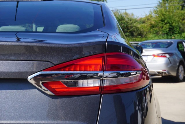 2019 Ford Fusion S image 16