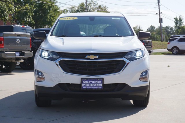 2019 Chevrolet Equinox LS image 08