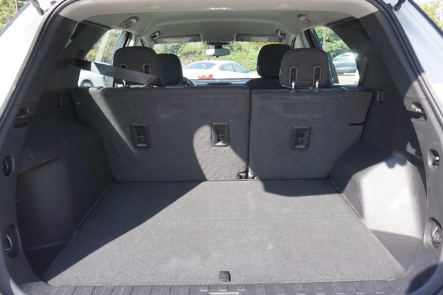 2019 Chevrolet Equinox LS image 19