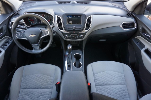 2019 Chevrolet Equinox LS image 28