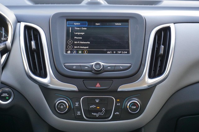 2019 Chevrolet Equinox LS image 30
