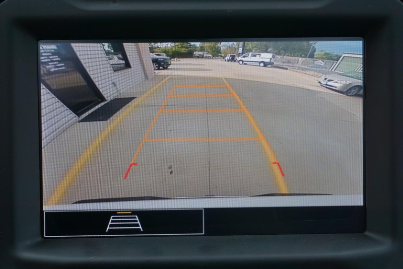 Chevrolet Silverado 1500 Vehicle Full-screen Gallery Image 37