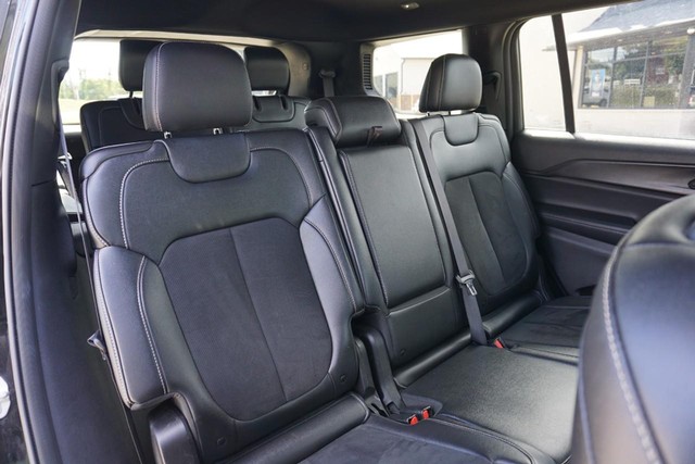 2024 Jeep Grand Cherokee L Altitude image 29