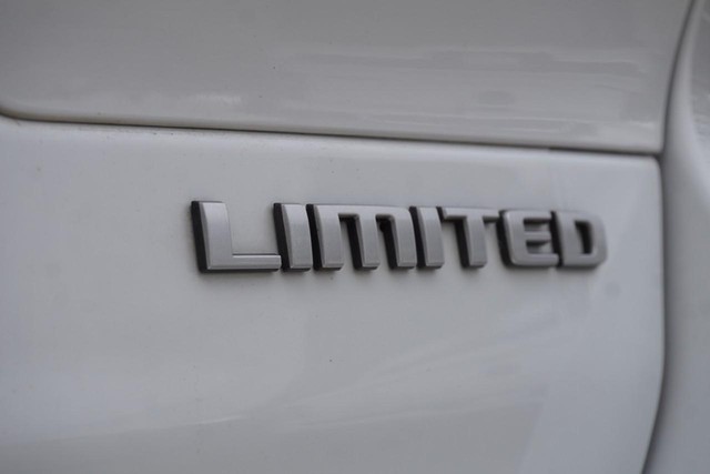 2024 Jeep Grand Cherokee L Limited image 19