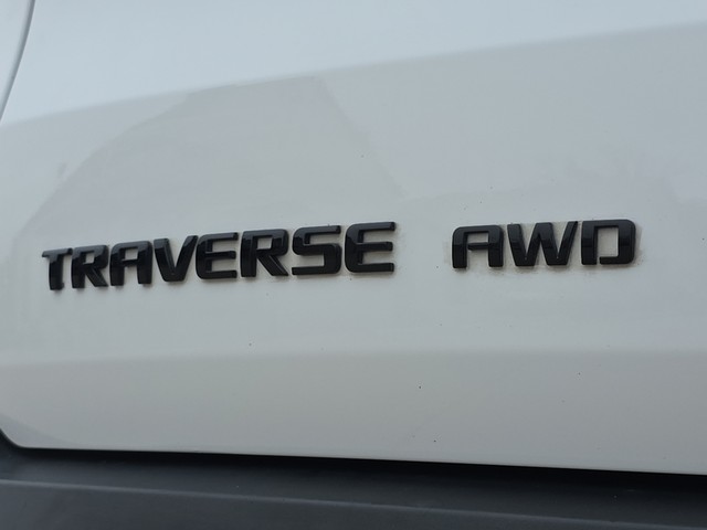 2021 Chevrolet Traverse RS image 13