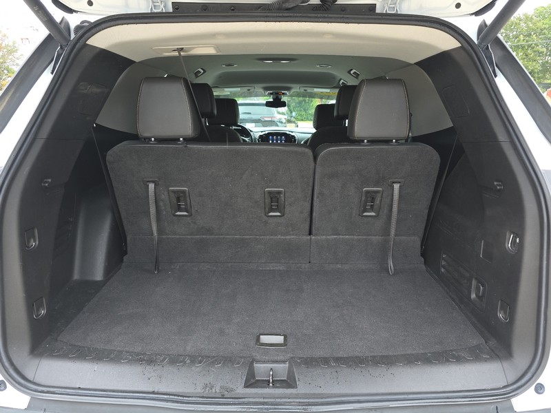 Chevrolet Traverse Vehicle Full-screen Gallery Image 26