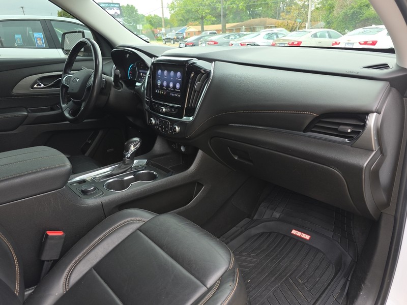 Chevrolet Traverse Vehicle Full-screen Gallery Image 27