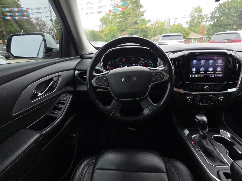 Chevrolet Traverse Vehicle Full-screen Gallery Image 33