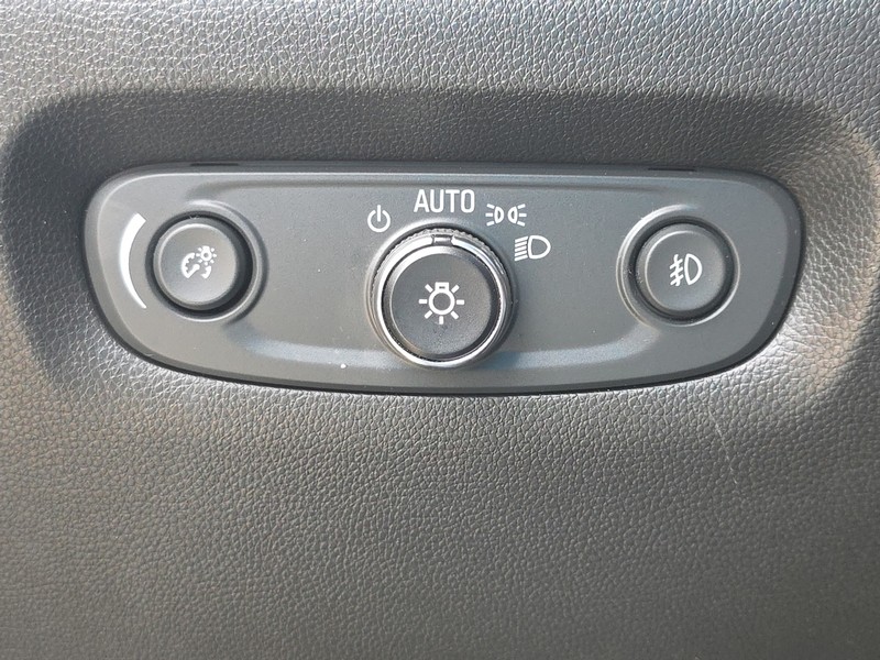 Chevrolet Traverse Vehicle Full-screen Gallery Image 45