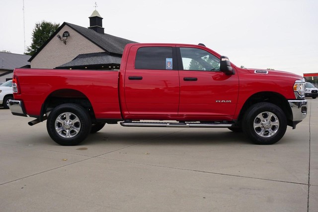 2024 Ram 2500 Big Horn Crew Cab  4WD image 02