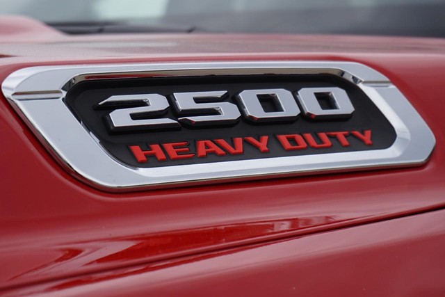 2024 Ram 2500 Big Horn Crew Cab  4WD image 12