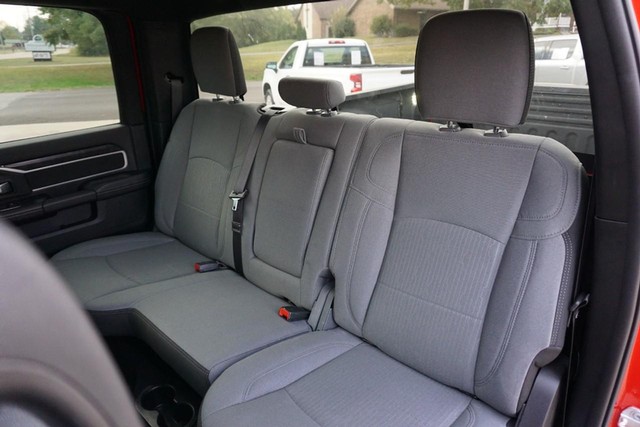 2024 Ram 2500 Big Horn Crew Cab  4WD image 26