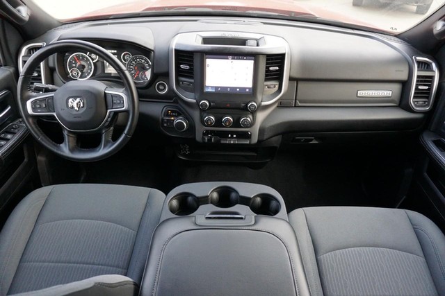 2024 Ram 2500 Big Horn Crew Cab  4WD image 31