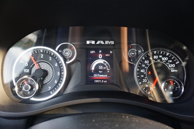 2024 Ram 2500 Big Horn Crew Cab  4WD image 37