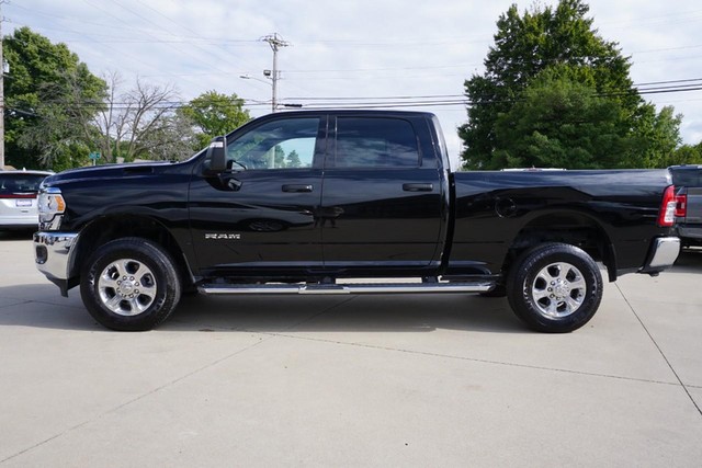 2024 Ram 2500 Big Horn Crew Cab 4WD image 06