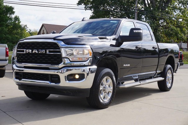 2024 Ram 2500 Big Horn Crew Cab 4WD image 07