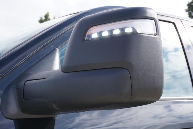 2024 Ram 2500 Big Horn Crew Cab 4WD image 13