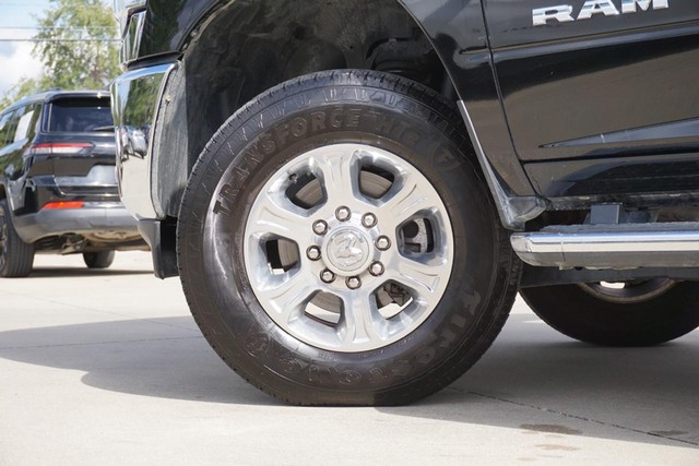 2024 Ram 2500 Big Horn Crew Cab 4WD image 16