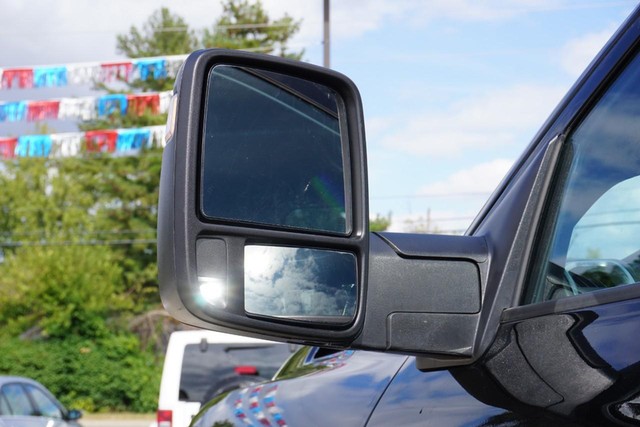 2024 Ram 2500 Big Horn Crew Cab 4WD image 18