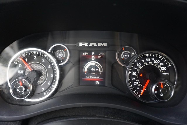 2024 Ram 2500 Big Horn Crew Cab 4WD image 39