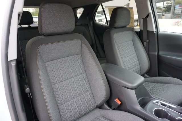 2023 Chevrolet Equinox LT FWD image 30