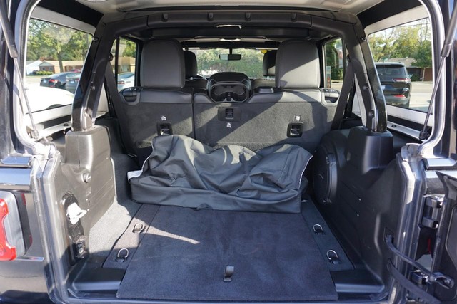 2023 Jeep Wrangler High Altitude image 20