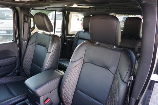 2023 Jeep Wrangler High Altitude image 24