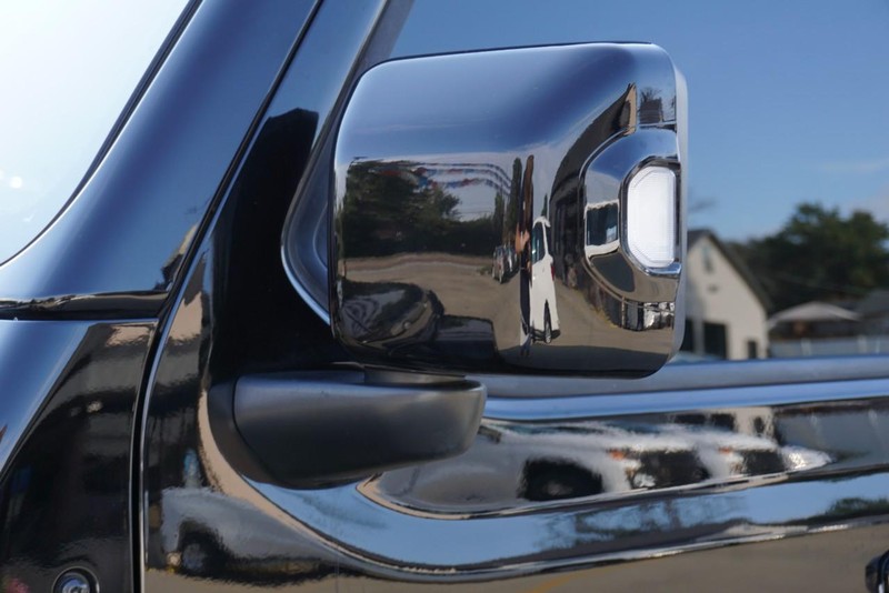 Jeep Wrangler Vehicle Full-screen Gallery Image 12