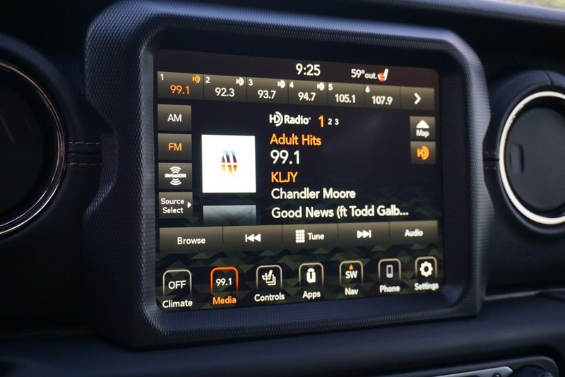 Jeep Wrangler Vehicle Full-screen Gallery Image 39