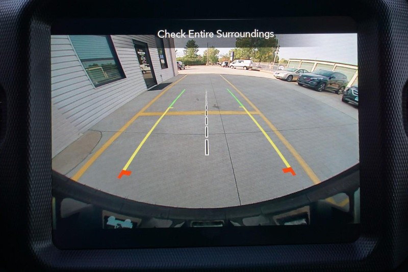 Jeep Wrangler Vehicle Full-screen Gallery Image 49