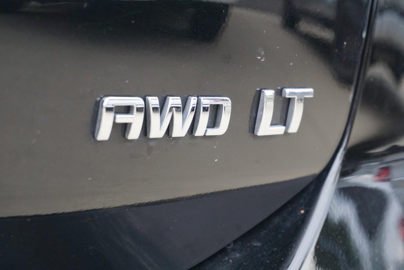 Chevrolet Equinox Vehicle Full-screen Gallery Image 20