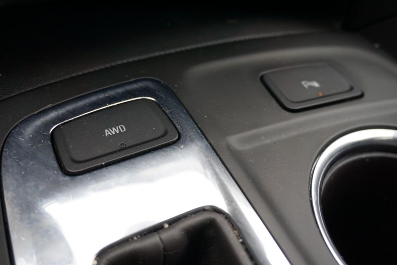 Chevrolet Equinox Vehicle Full-screen Gallery Image 43