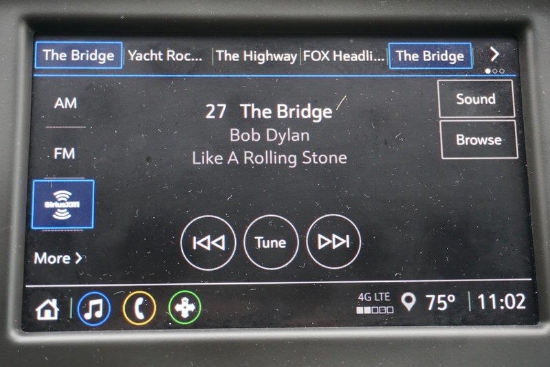 Chevrolet Equinox Vehicle Full-screen Gallery Image 44