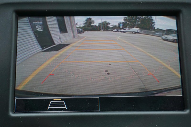 Chevrolet Equinox Vehicle Full-screen Gallery Image 47