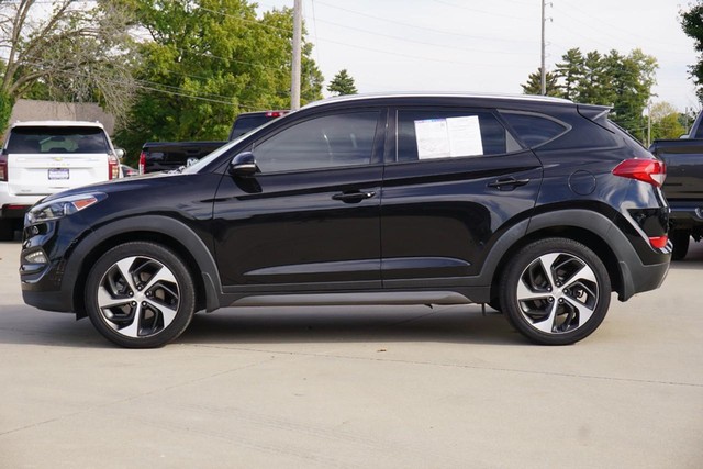 2016 Hyundai Tucson Sport AWD image 06