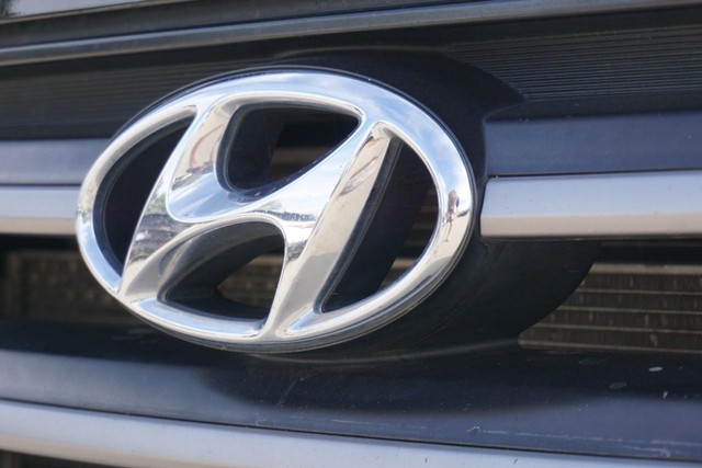 2016 Hyundai Tucson Sport AWD image 11